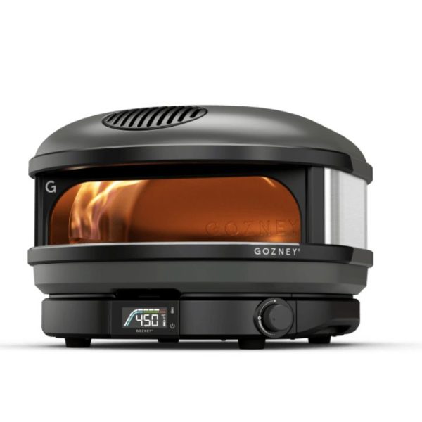 Flamme du Four a pizza a gaz Gozney Arc Noir vue trois quart avant gauche