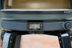 Gozney Arc XL noir four a pizza a gaz thermometre