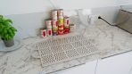Grille de ressuage GI Metal présentation dans une cuisine