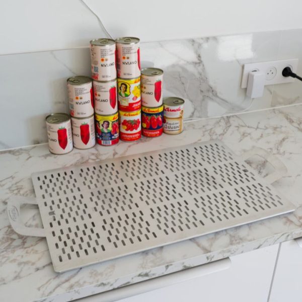 Grille de ressuage GI Metal présentation dans une cuisine